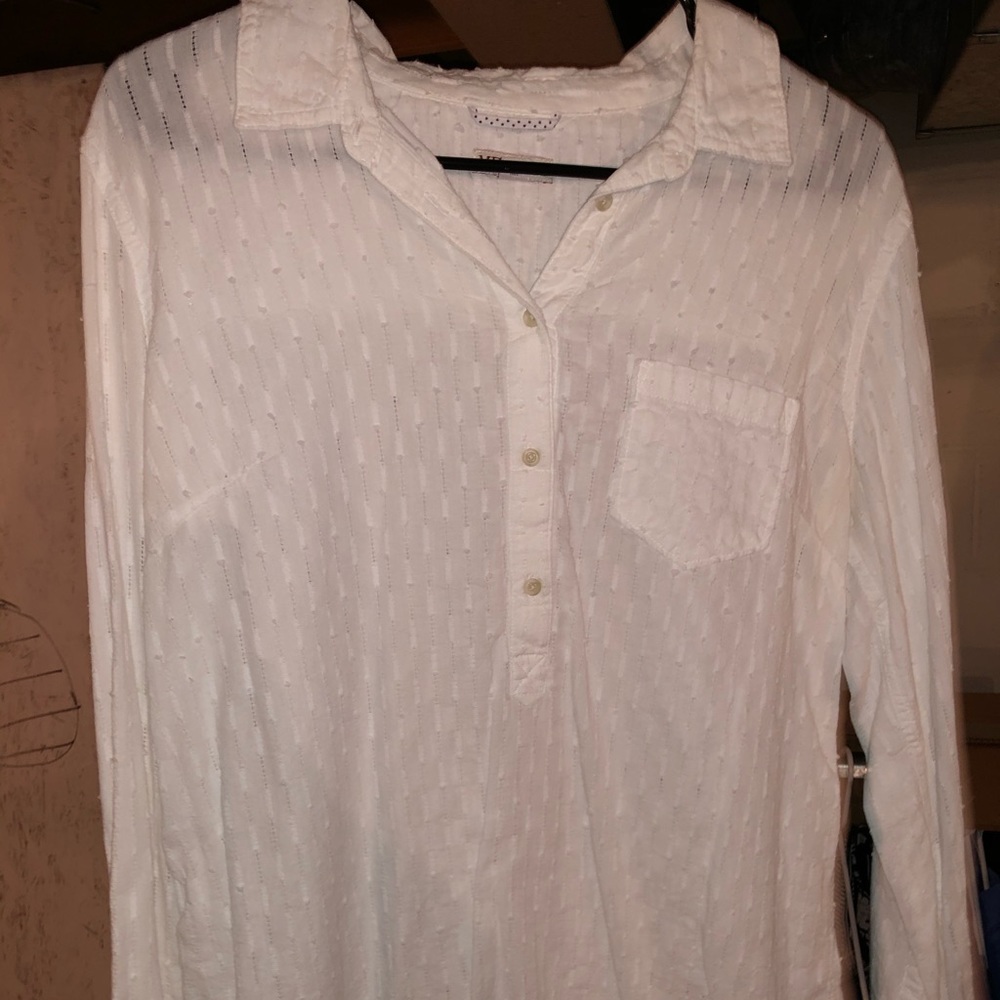1/4 button down white shirt